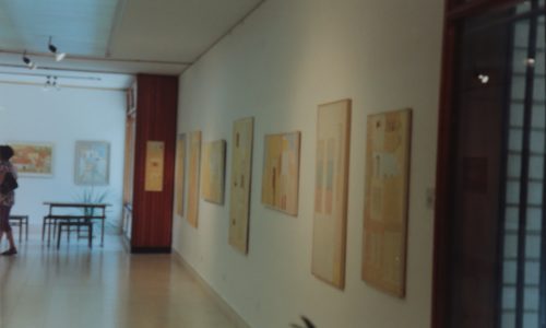 יהושע בתערוכה במוזיאון וילפריד ישראל, קבוץ הזורע, 1990